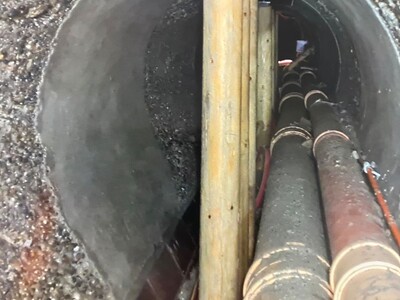 Un tronçon entièrement réparé avec une armature en carbone S&P ARMO-mesh et un mortier à projeter haute performance ARMO-crete w RQ+.